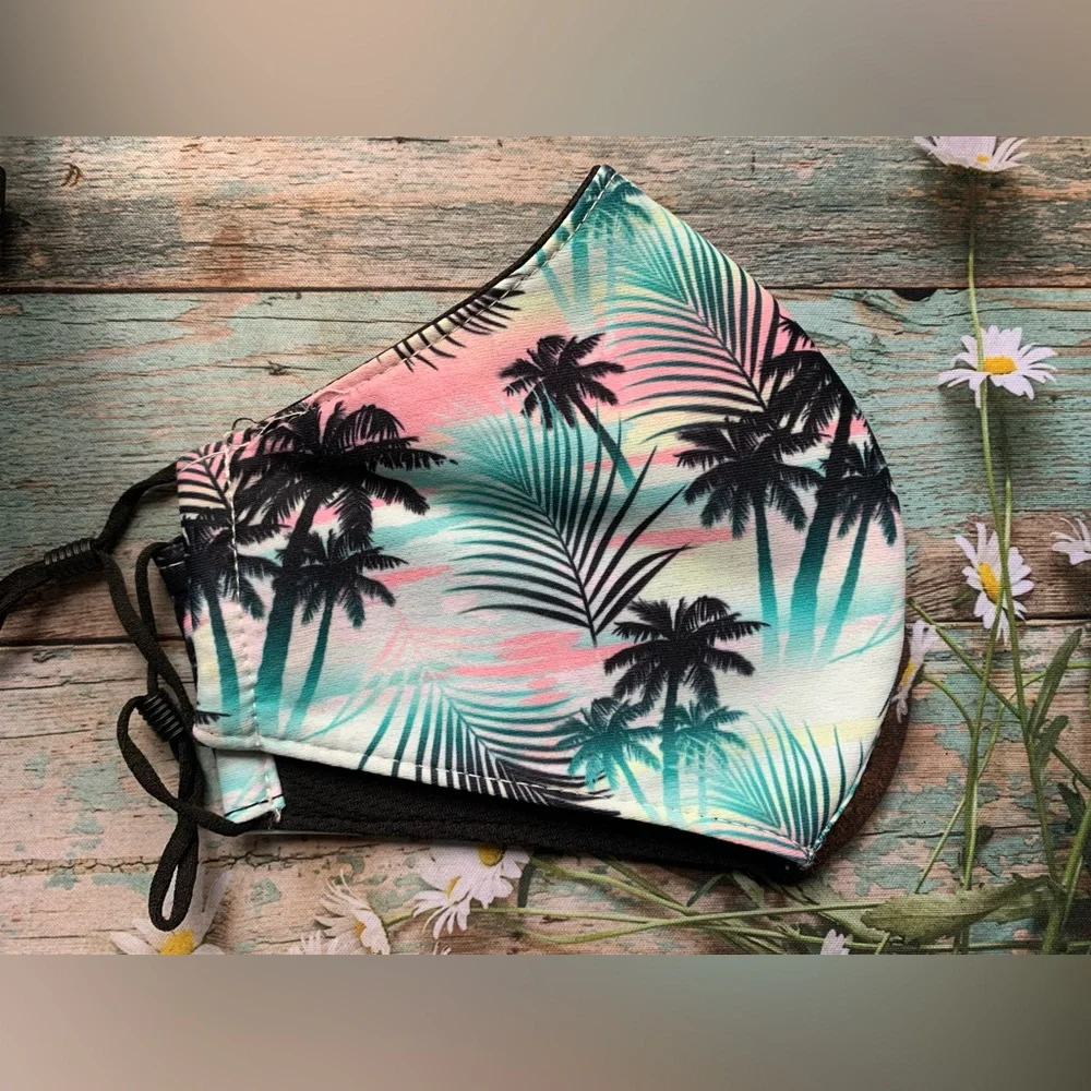 🌴 Mask with Palm Trees 🌴